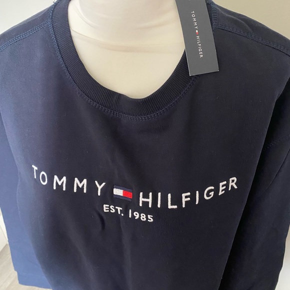 BNWT Tommy Hilfiger Sweater Dress - Picture 3 of 5